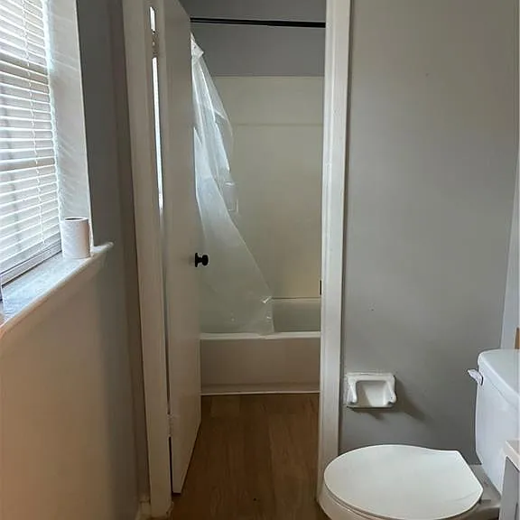 459 Charleston St — Photo 11