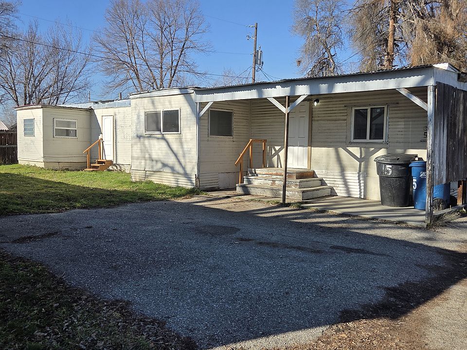 1st image of 408 E 46th St Trailer 5
