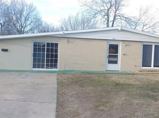 1902 Patti Ave, Springdale, AR 72762