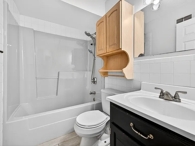 3945 Crosby Dr — Photo 12