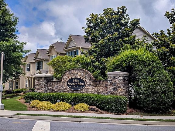 3rd image of 2669 Cedar Dr