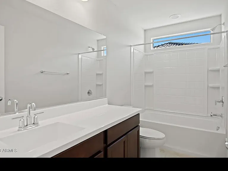 32325 N Vernal Ln — Photo 21
