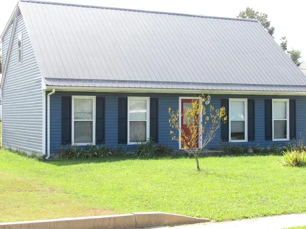 2894 Republic Ave, Radcliff, KY 40160