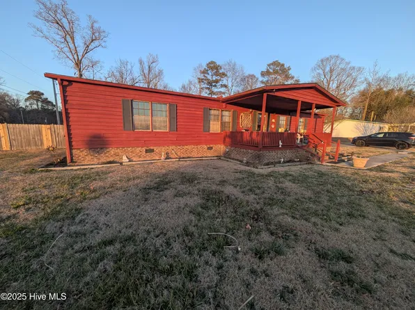 6940 Gourd Branch Road, Lucama, NC 27851