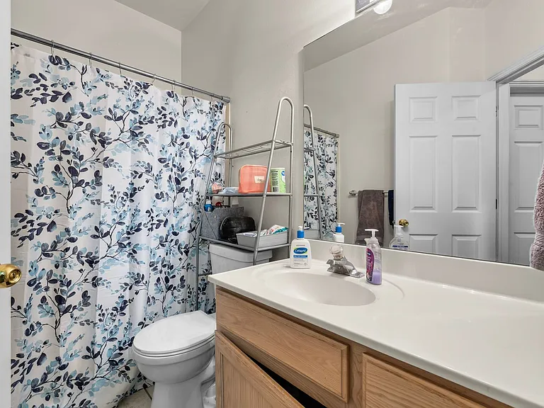 504 N Seven Peaks Blvd #307 — Photo 9