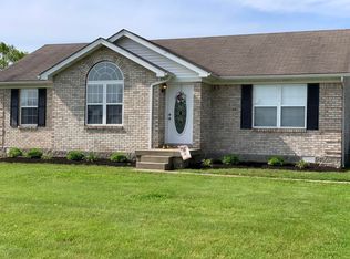 419 Forest Ridge Dr, Mount Washington, KY 40047