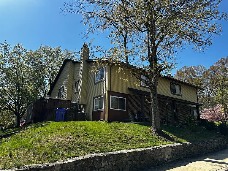 7650 Woodbine Dr — Photo 37