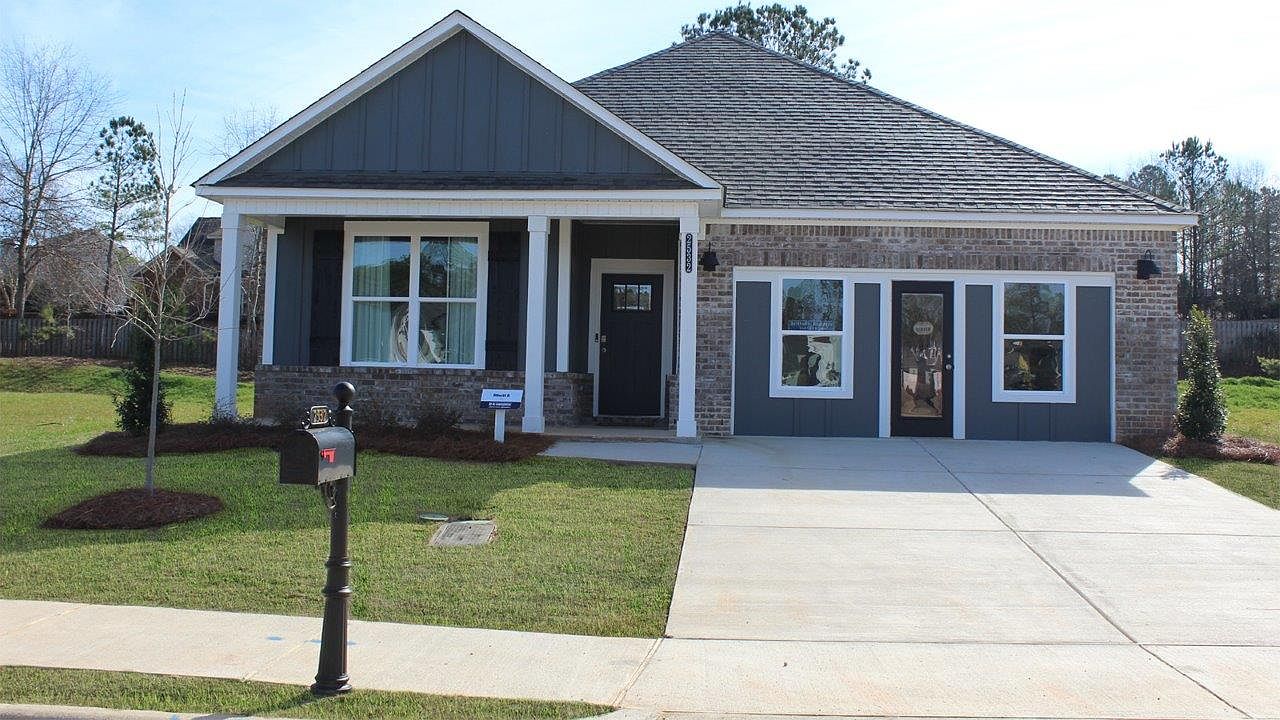 Farmville Lakes by D.R. Horton Montgomery in Auburn AL Zillow