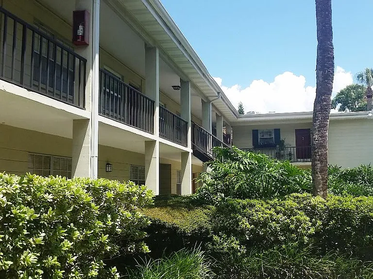 2207 S Carolina Ave — Photo 30