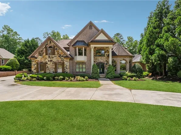 6935 Wakehurst Pl, Cumming, GA 30040