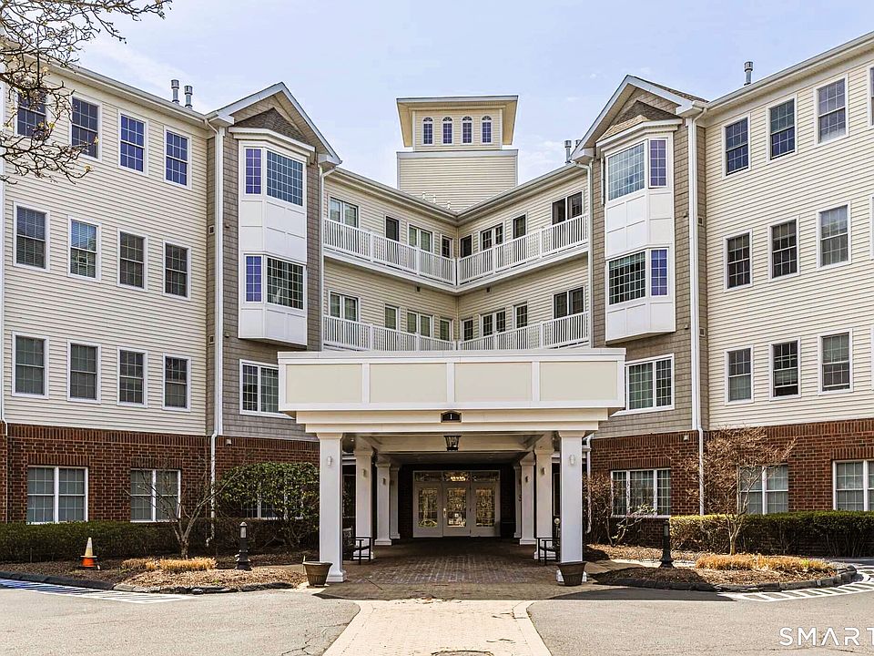 1st image of 1 King Philip Drive #414