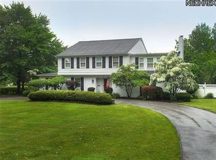 3020 Courtland Blvd, Shaker Heights, OH 44122