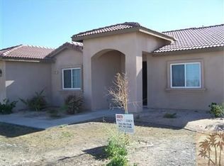 1375 Beach Club Dr, Thermal, CA 92274