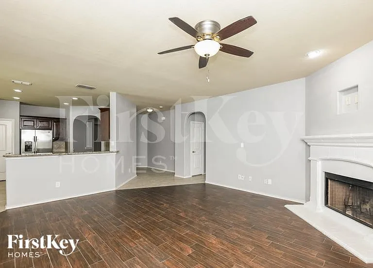 13152 Palancar Dr — Photo 3
