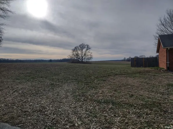 Autumn Dr, Boonville, IN 47601