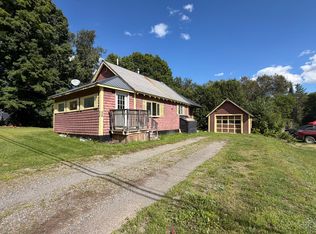 281 Foxcroft Rd, Houlton, ME 04730