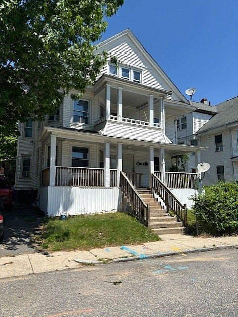 2nd image of 50-52 Windsor St