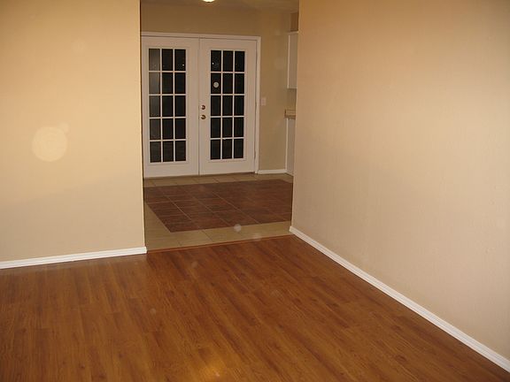 2nd image of 1104 SW 67th Pl