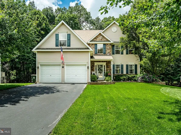 1521 Montana Dr, Downingtown, PA 19335