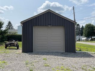 101 Cornell Dr, Butler, PA 16001