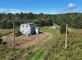19 Courtney Ln, Richmond, NS B0E 3B0