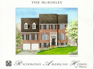 12092 Paper Birch Ln, Gainesville, VA 20155