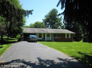 557 Foxcroft Rd, Warrenton, VA 20186