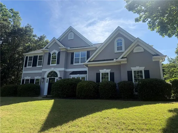 10030 Lauren Hall Ct, Alpharetta, GA 30022