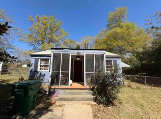 1306 S Johnson St, Gaffney, SC 29340