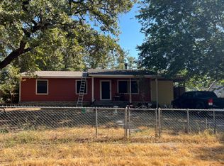 11321 Leisure Rd, Brenham, TX 77833