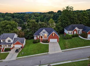 7821 Slatermill Dr, Ooltewah, TN 37363