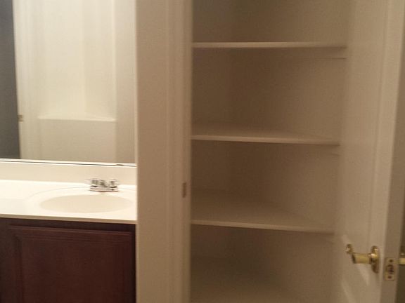 4th image of 8084 W Beck Ln