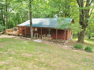 39 County Top Ln, Fancy Gap, VA 24328