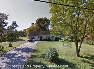 422 Ward St, Graham, NC 27253