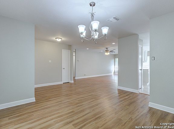 4th image of 6843 Laguna Norte