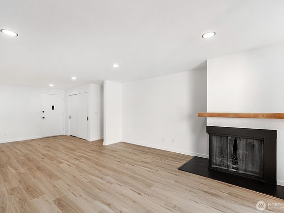 3rd image of 7501 Ruby Drive SW #J103