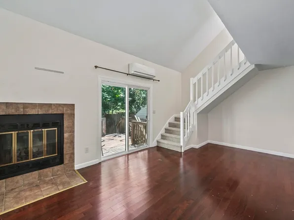 235 Lake St Unit D, Weymouth, MA 02189