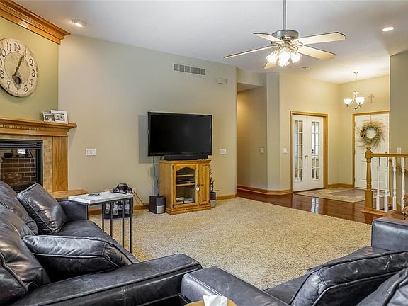 3rd image of 3310 NW Boulder Brook Pl