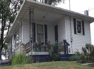 10505 Saint Johns Rd, Borden, IN 47106