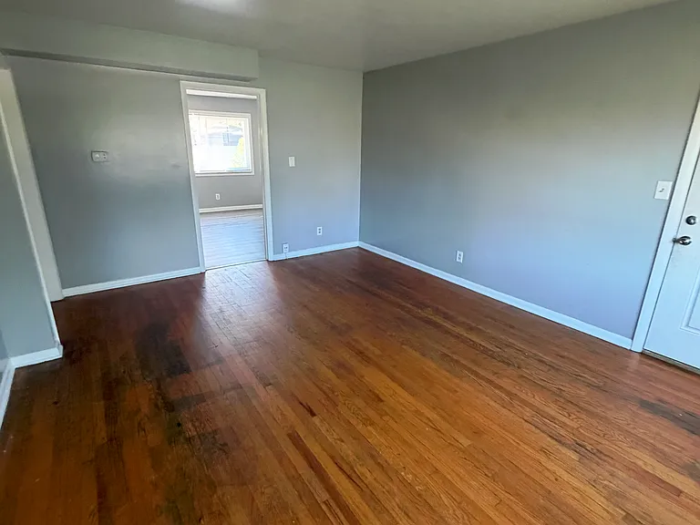 5925 Devington Rd #6 — Photo 9