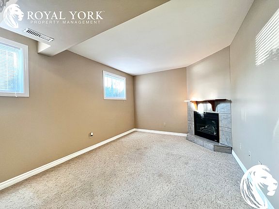 5th image of 2252 Daytona Ave #1