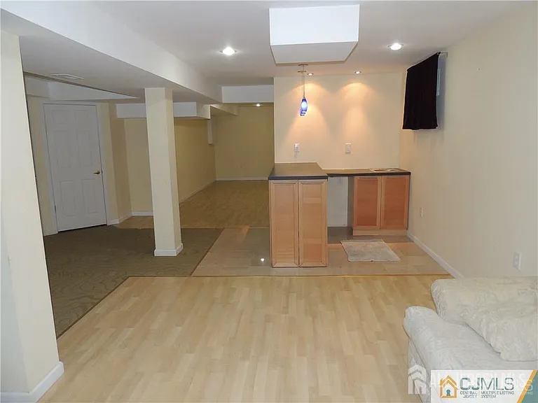 107 Amy Dr — Photo 15