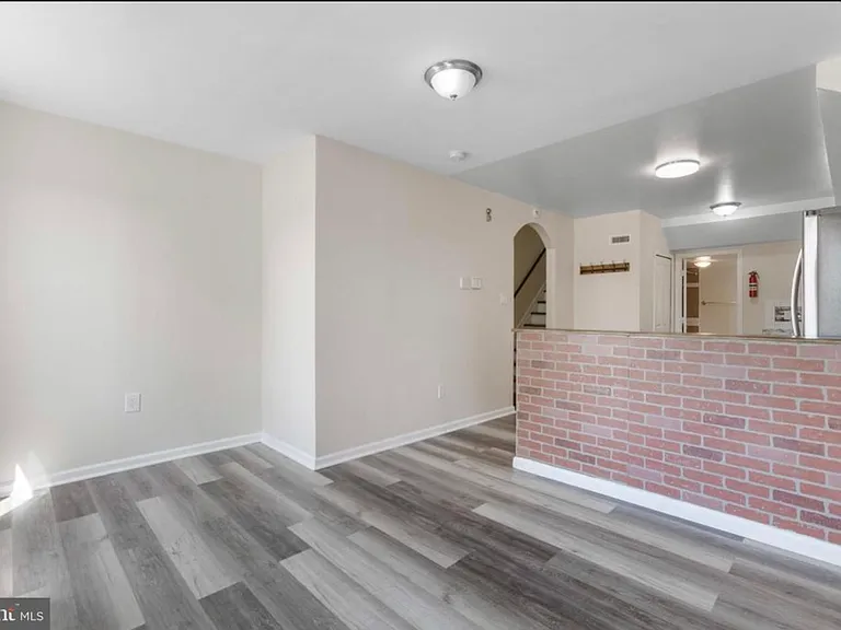 2429 N 10th St #2 — Photo 1
