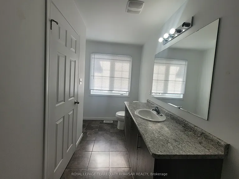 36 Woodedge Cir — Photo 17