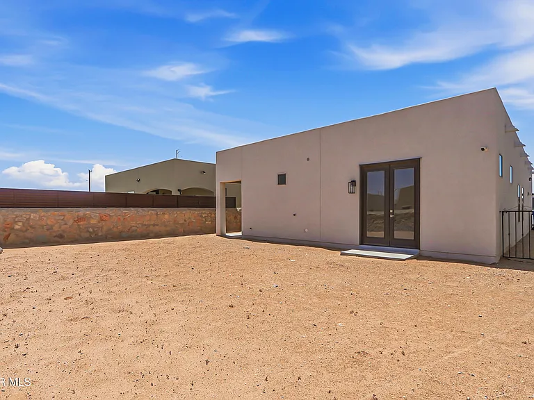 14941 Tierra Coruna Ave — Photo 38