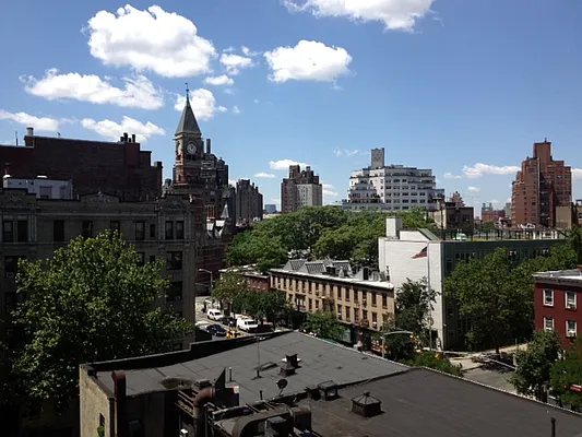 Rented by Metropolitan Equities | media 7