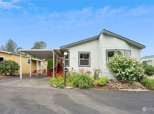 1393 Maple Dr, Enumclaw, WA 98022