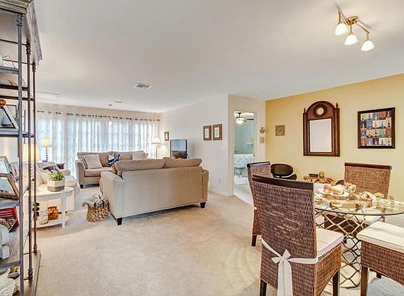 4th image of 173 Bristol Ln #202