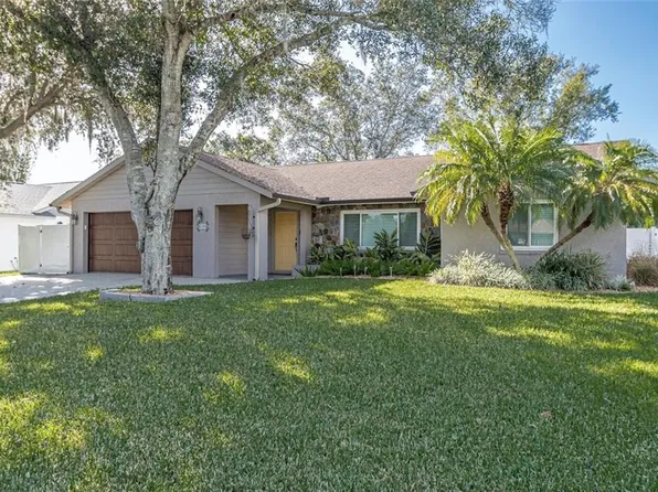 4104 King Richard Dr, Sarasota, FL 34232