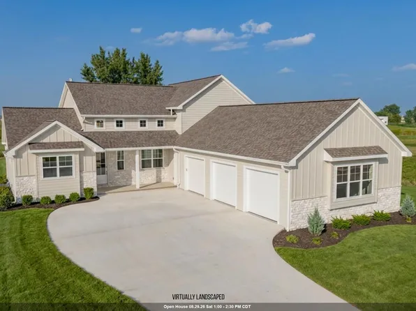 122 Beckerae Ct, Wrightstown, WI 54180